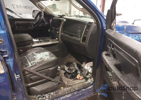 2017 Ram 1500 Sport из США, поврежденный, VIN 1C6RR7UT7HS779169